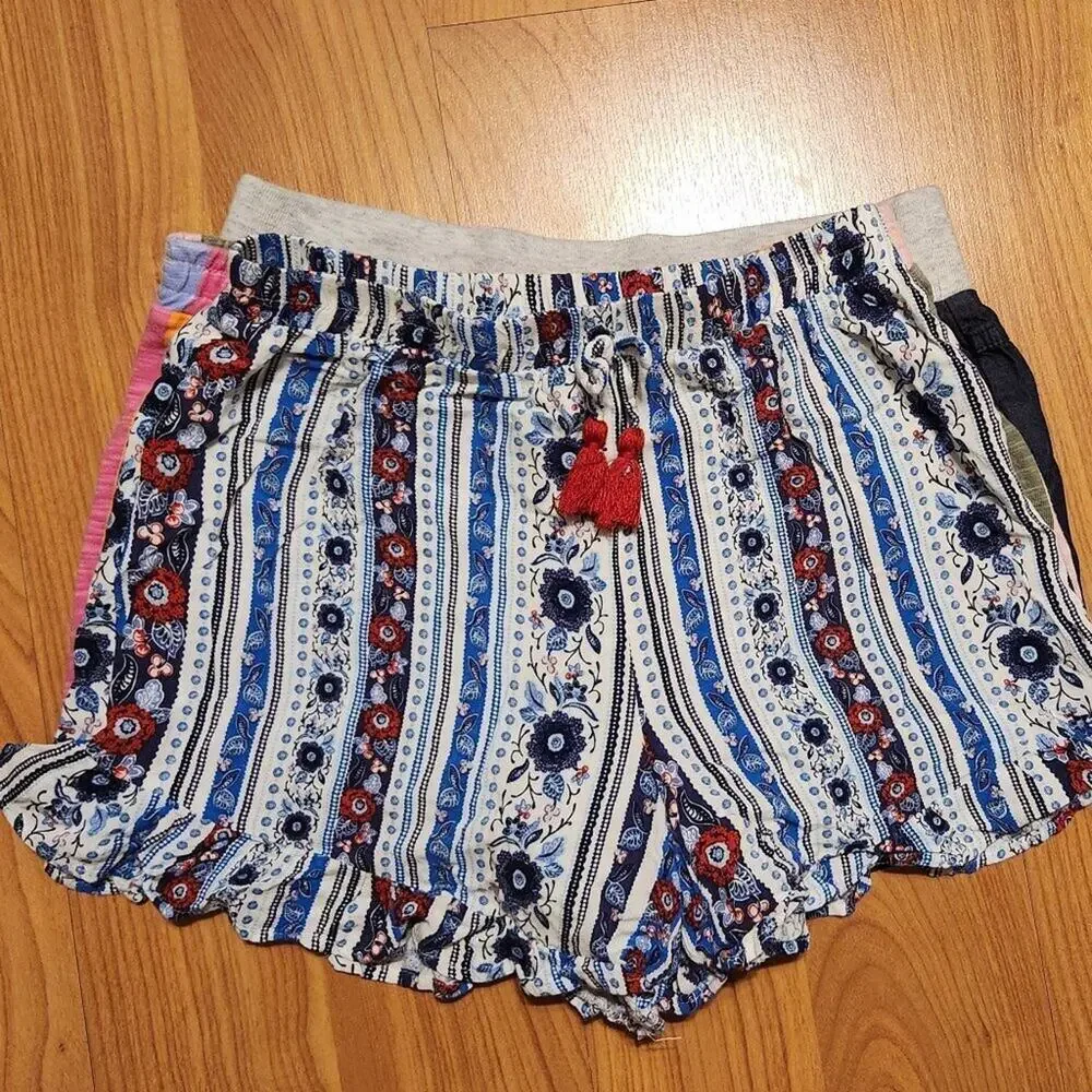 Girls Lot Set of 4 Casual Shorts || EUC sz 7-12